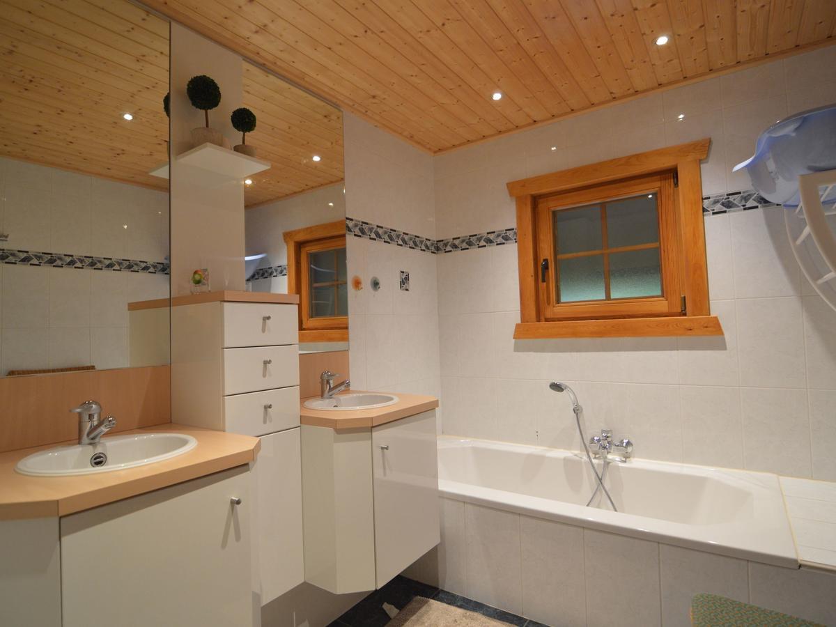 Charming Chalet With Private Garden In Stavelot Hockai Zewnętrze zdjęcie